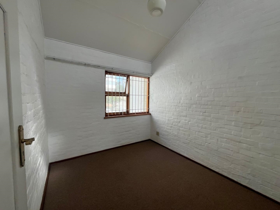 To Let 3 Bedroom Property for Rent in Humewood Eastern Cape